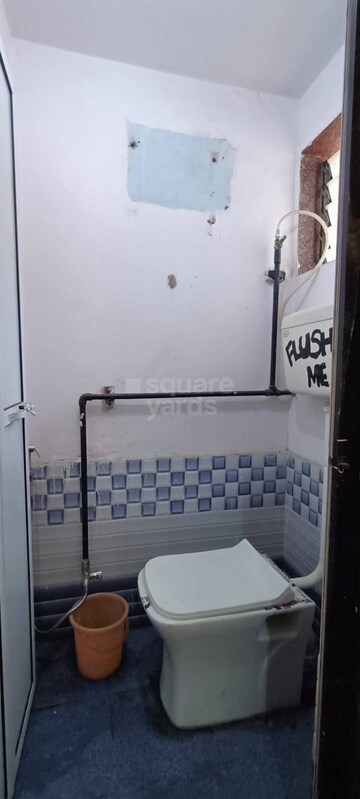 Bathroom in 1 BHK Apartment at Seawoods – for Rent