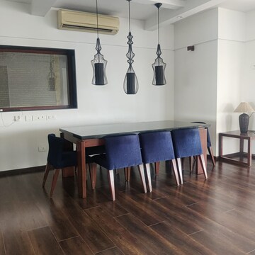Living Room in 3 BHK Apartment at Juhu – for Rent