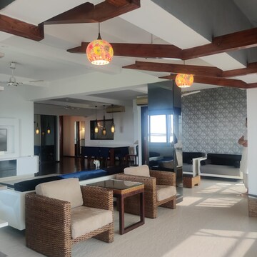 Living Room in 3 BHK Apartment at Juhu – for Rent