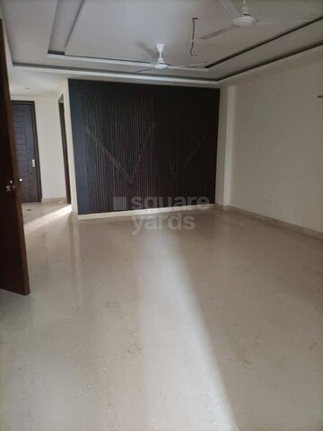 Room in 3.5 BHK Apartment at CHD Avenue 71, Sector 71 – for Sale