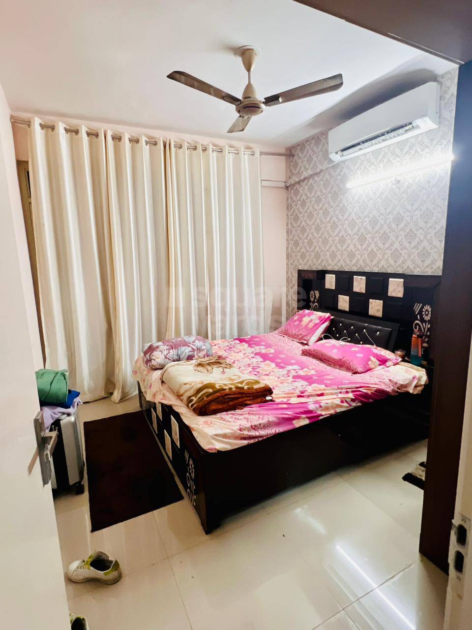 Resale 2 Bedroom 598 Sq.Ft. Apartment in Pyramid Urban Homes 3, Sector