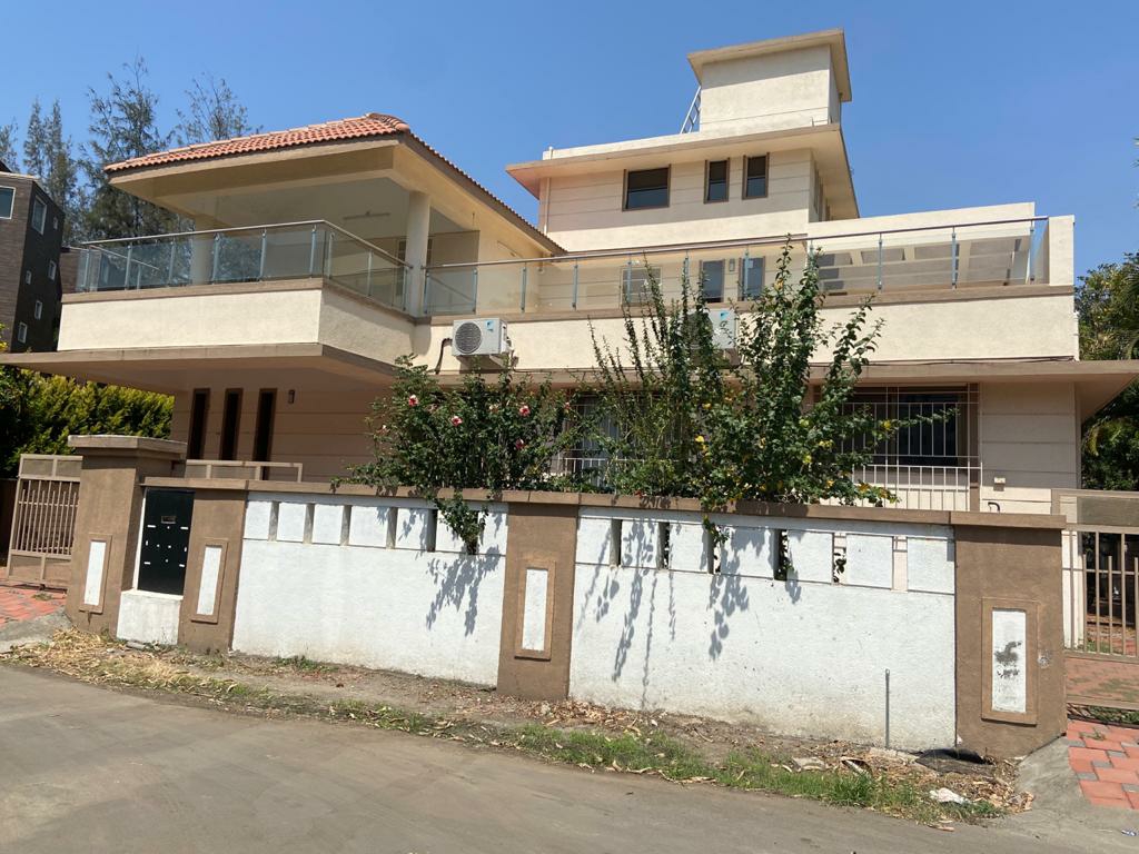Resale 6 Bedroom 4500 Sq.Ft. Villa in Hadapsar Pune 5042175