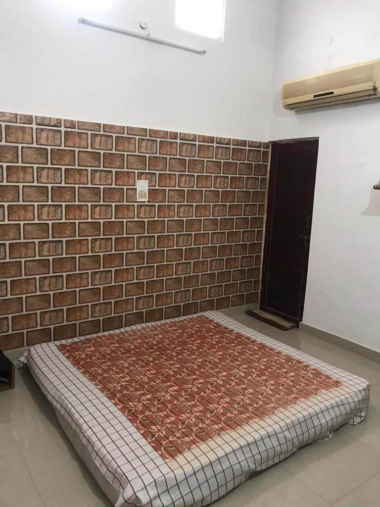 Rental 2 Bedroom 2200 Sq.Ft. Independent House in Indira Nagar Lucknow