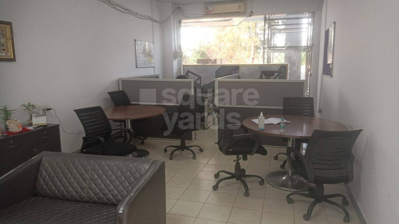 Resale Commercial Office Space 800 Sq.Ft. in Dwarka Expressway Gurgaon