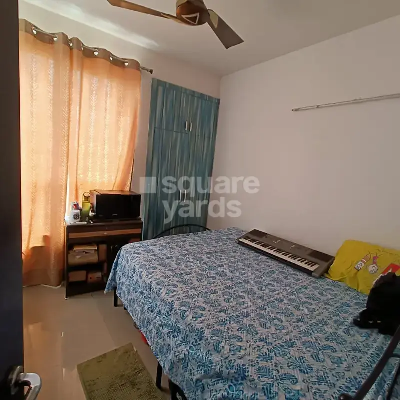 2 BHK Apartment For Rent in Unitech Uniworld Gardens 2