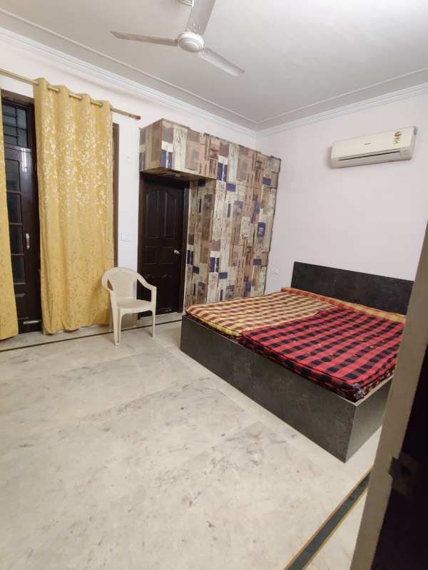 Rental 3 Bedroom 2152 Sq.Ft. Villa in Gomti Nagar Lucknow 5049477