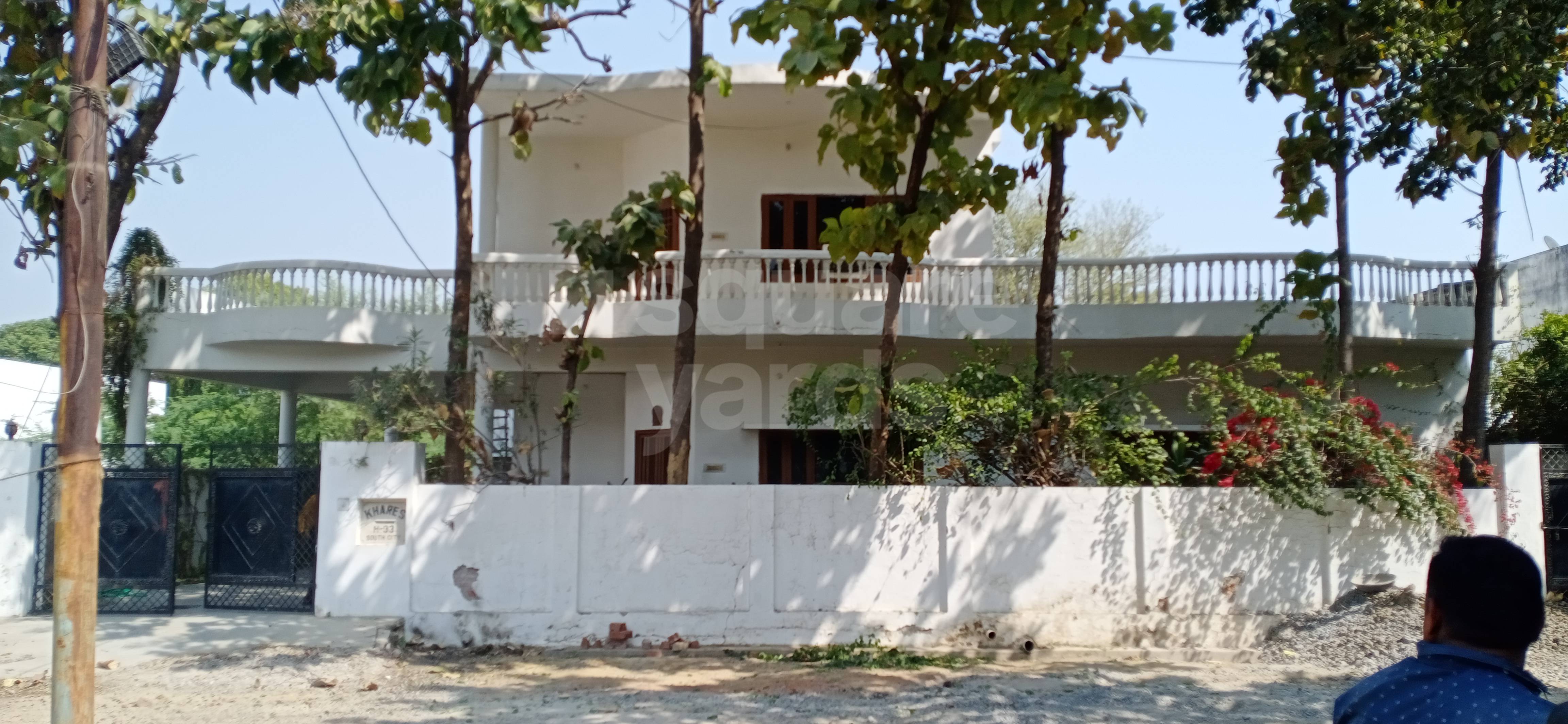 Resale 1.5 Bedroom 5500 Sq.Ft. Independent House in South City Lucknow
