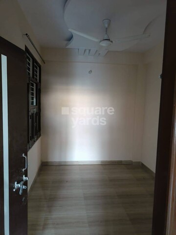 1 BHK Builder Floor – Garden View at C-Scheme - for Rent