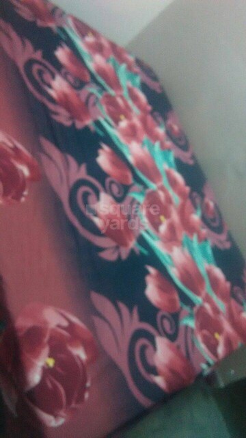 Room in  Pg at Tri Nagar – for Rent