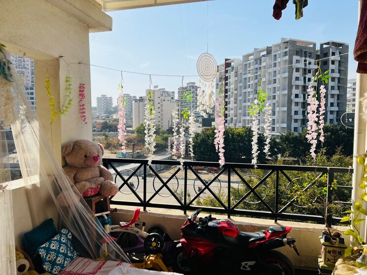 Balcony, raheja-vistas-phase-3 2 Bedroom 855 Sq.Ft. Apartment In Nibm Pune 5065057