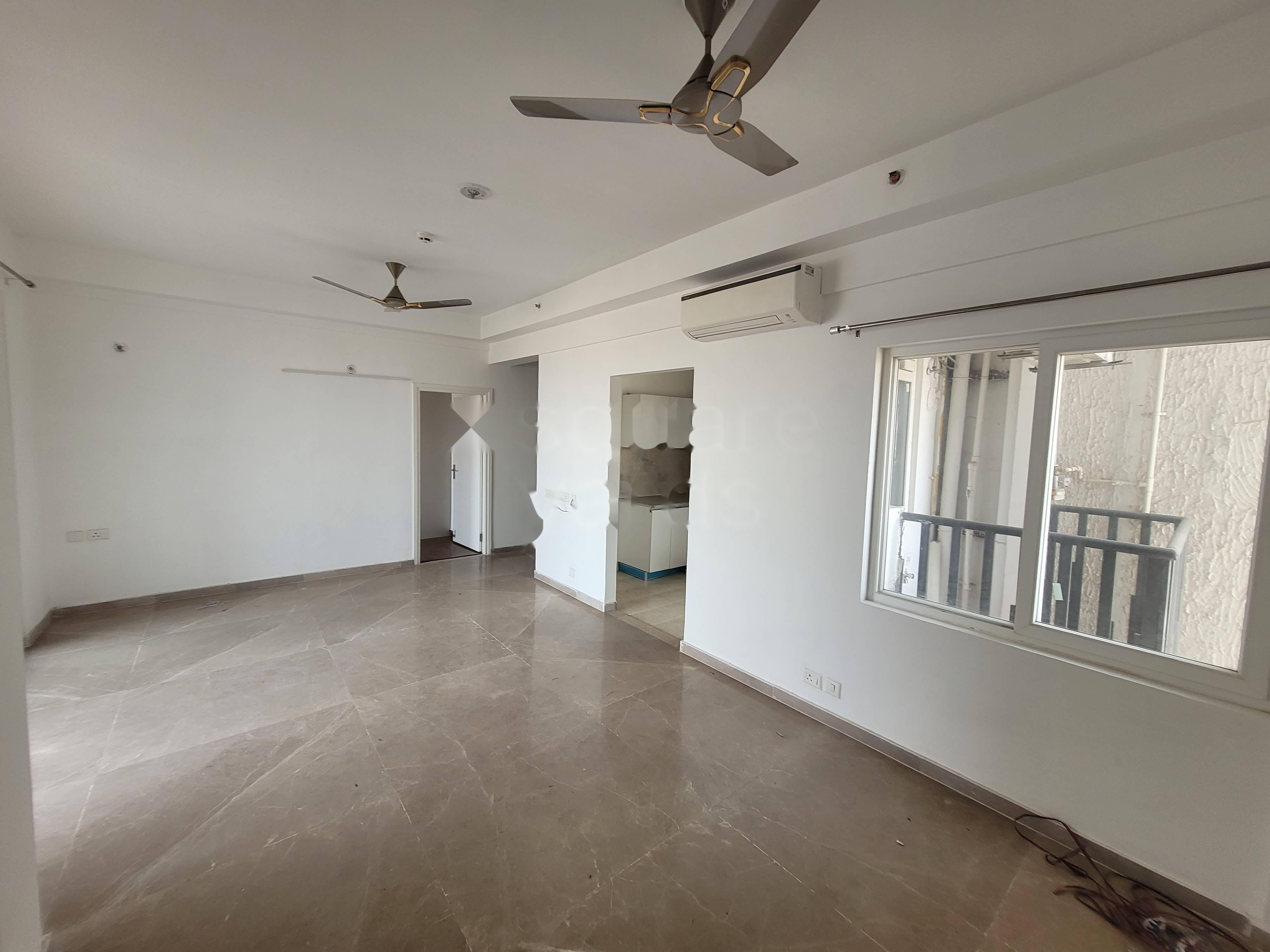 Rental 3 Bedroom 1300 Sq.Ft. Apartment in BPTP Park Prime, Sector 66