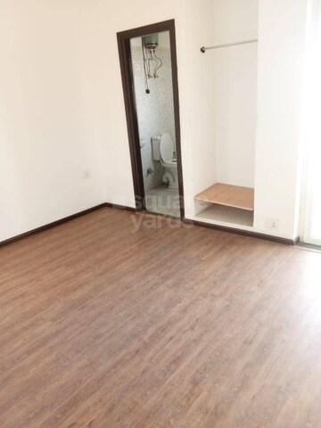 Room in 3 BHK Builder Floor at BPTP Elite Floors, Sector 83 – for Sale