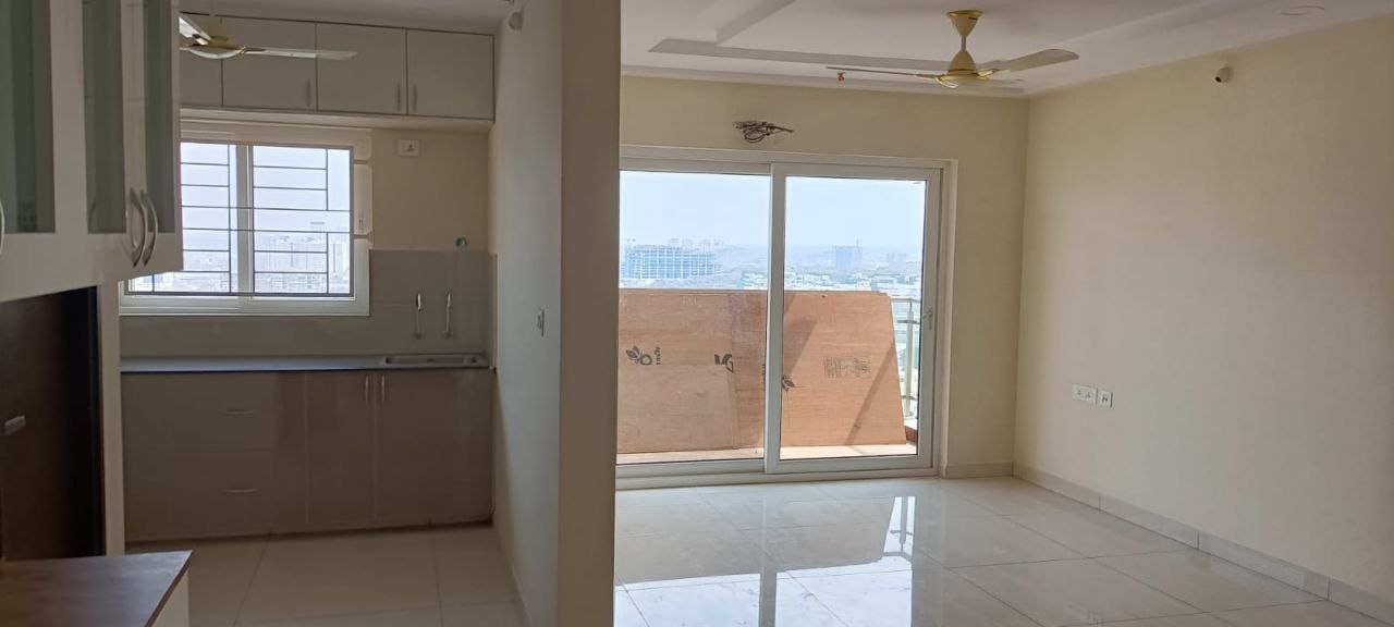 Resale 6 Bedroom 7500 Sq.Ft. Independent House in Brindavan Colony