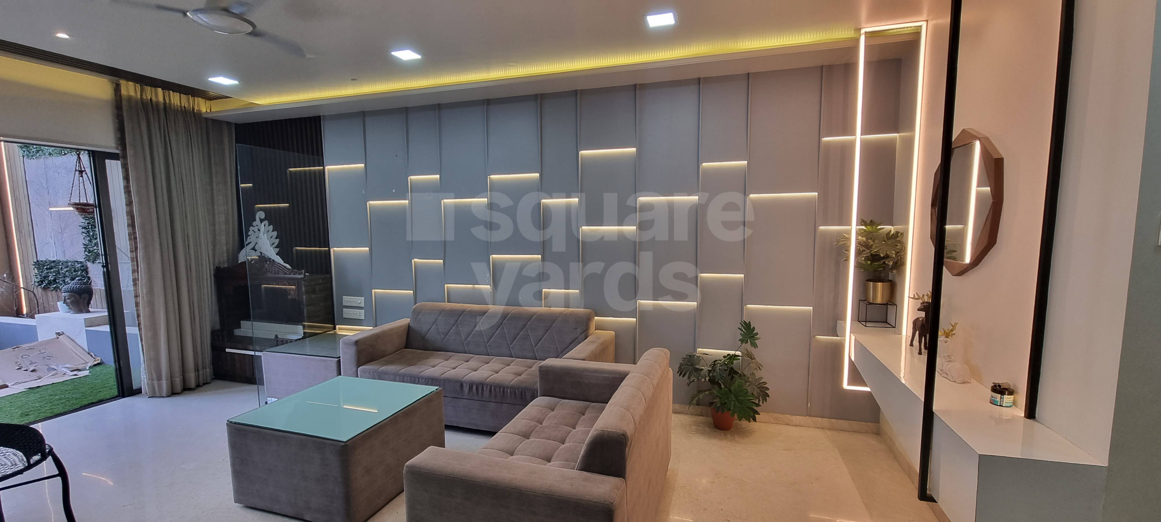 Resale 3 Bedroom 1825 Sq.Ft. Apartment in Ambiience Greendale, Sopan