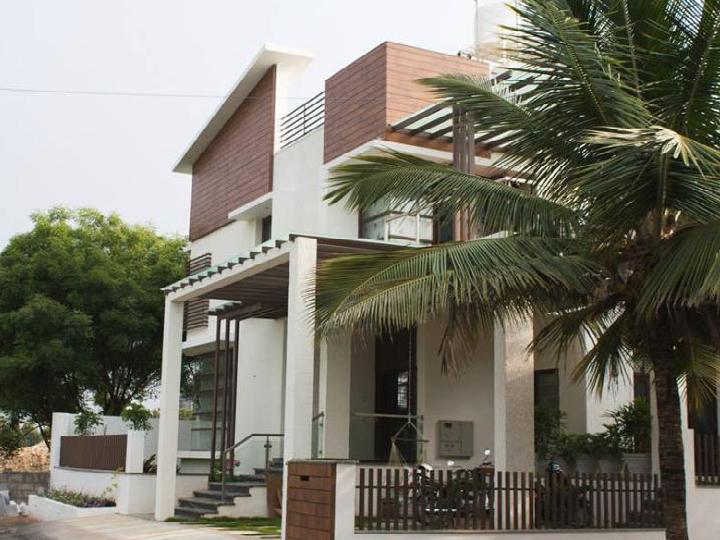 Resale 4 Bedroom 6000 Sq.Ft. Villa in Sunny Brooks, Sarjapur Road