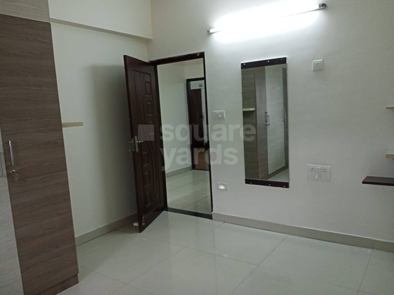 Rental 2 Bedroom 1094 Sq.Ft. Apartment in Garuda Star Field ...