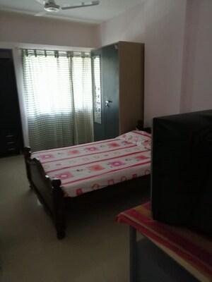 Bedroom in 2 BHK Apartment at Amrut Runwal Daffodils, Nibm – for Rent