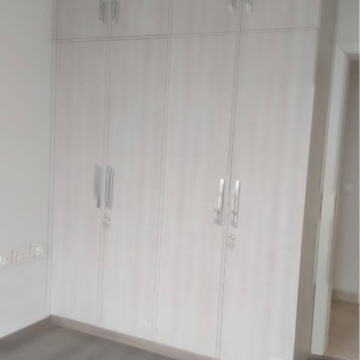 Room in 3 BHK Apartment at Ireo The Corridors, Sector 67a – for Rent