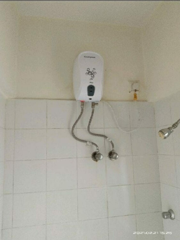 Bathroom, raj-tower-kandivali 2 Bedroom 650 Sq.Ft. Apartment In Kandivali East Mumbai 5097083