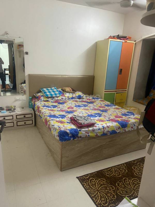 2 BHK + Extra Room Apartment For Sale in Millennium Tower