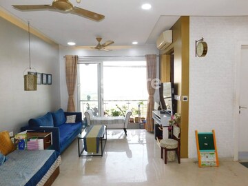 Living Room in 2 BHK Apartment at Lodha Fiorenza, Goregaon East – for Sale