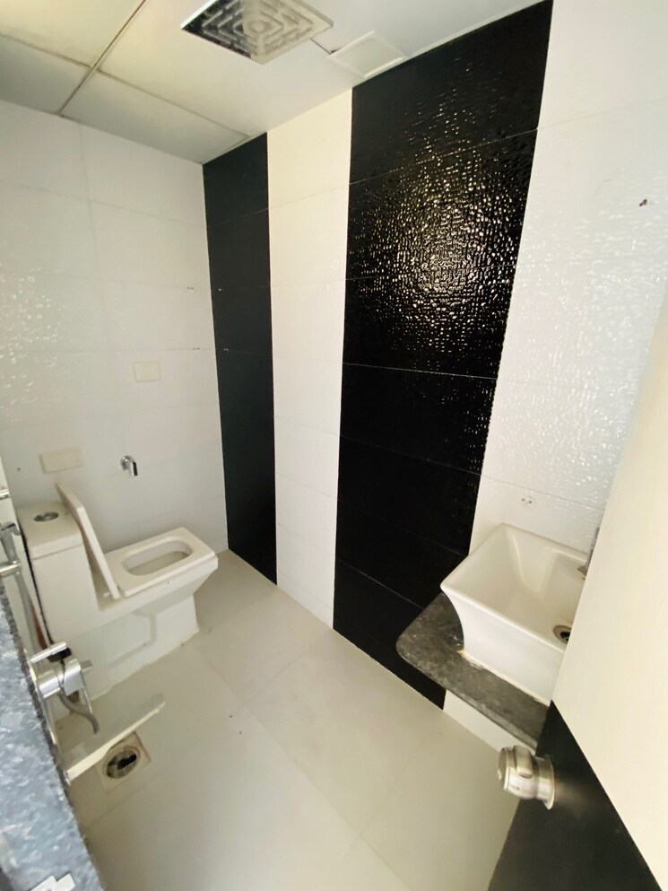 Attached Bathroom, archana-hill-town 3 Bedroom 1500 Sq.Ft. Apartment In Kondhwa Pune 5098573
