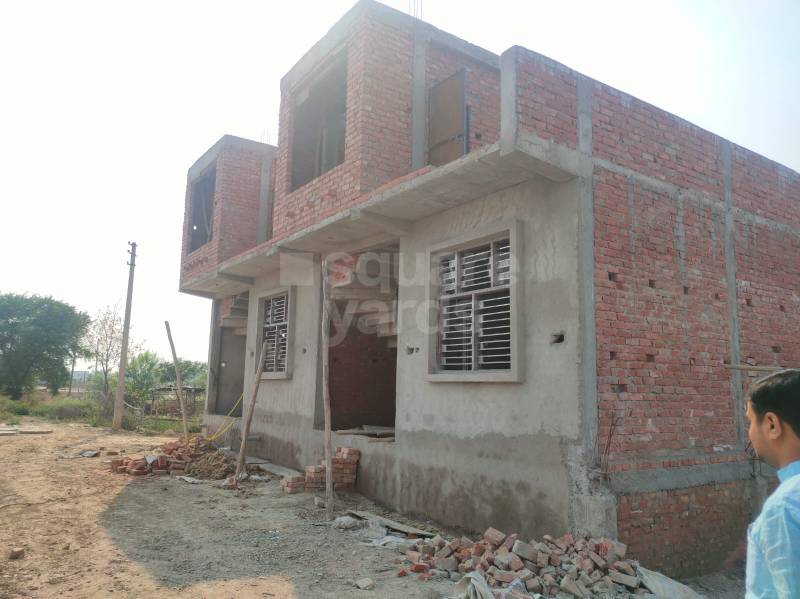Resale 1 Bedroom 600 Sq.Ft. Independent House in Bijnor Road Lucknow