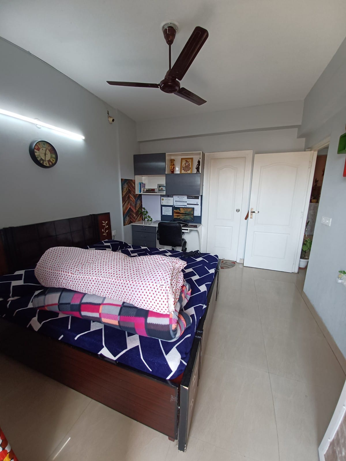 Rental 3 Bedroom 2100 Sq.Ft. Apartment in Mapsko Casa BellaApartments