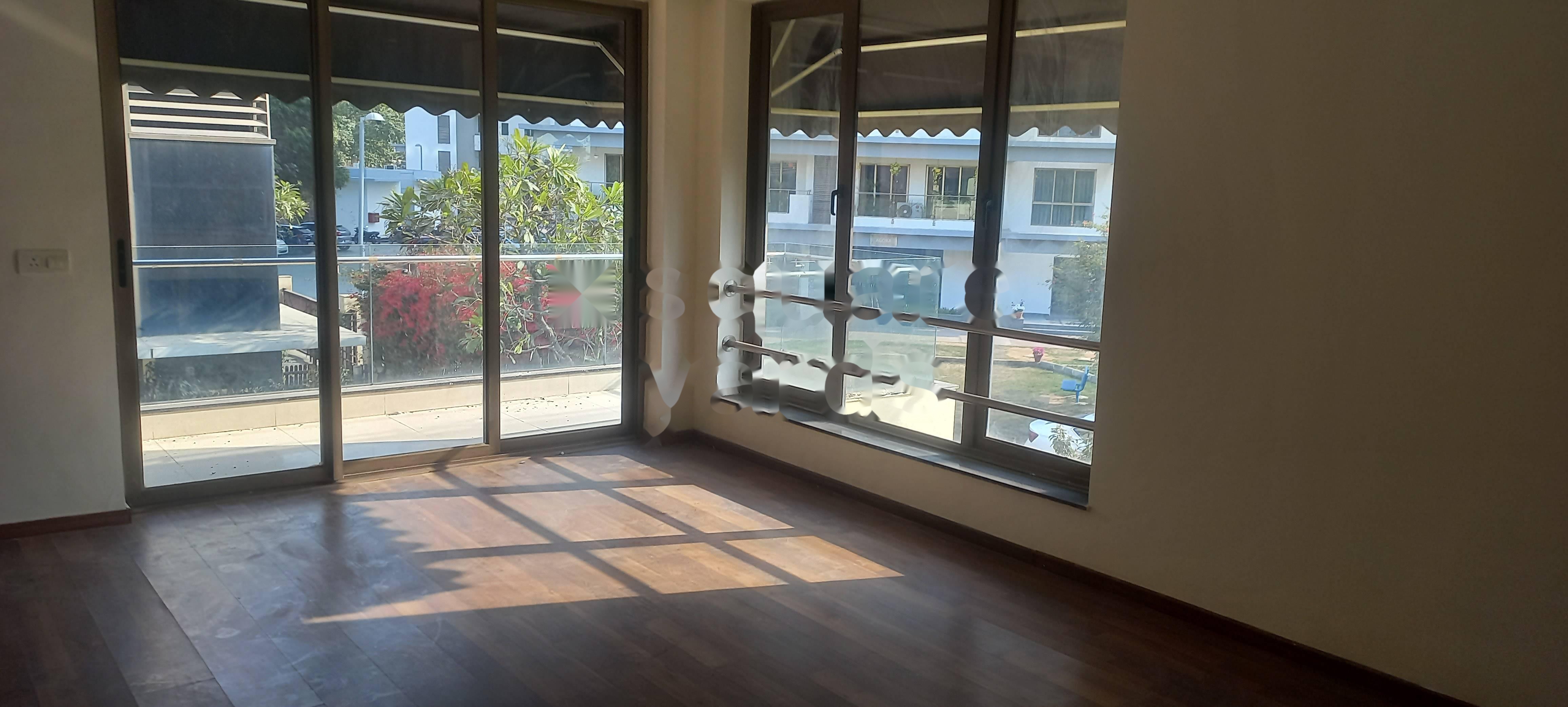 Rental 6 Bedroom 3000 Sq.Ft. Villa in Tata Raheja Raisina Residency