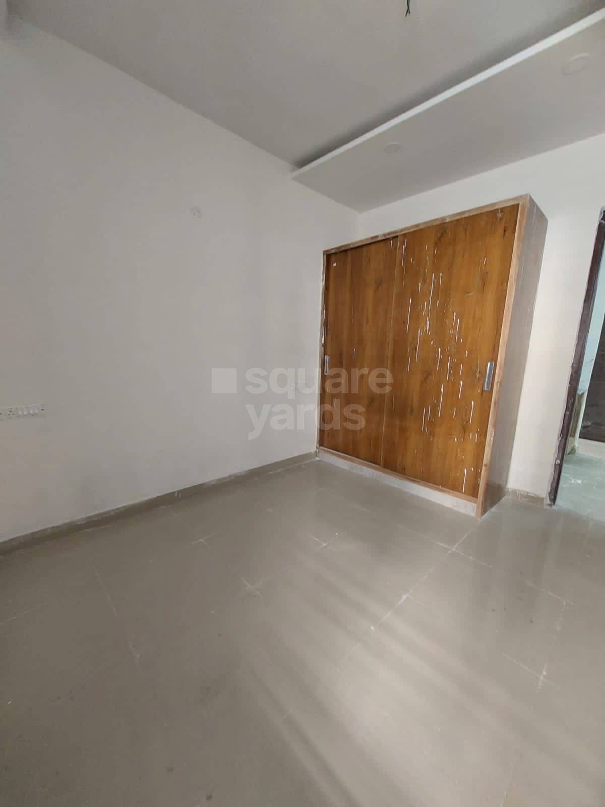 Rental 3 Bedroom 1450 Sq.Ft. Apartment in Harmony Imperial Apartments