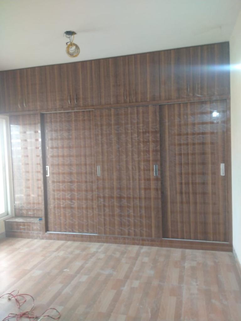Rental 3 Bedroom 1600 Sq.Ft. Apartment in Sultanpur Lucknow 5108153