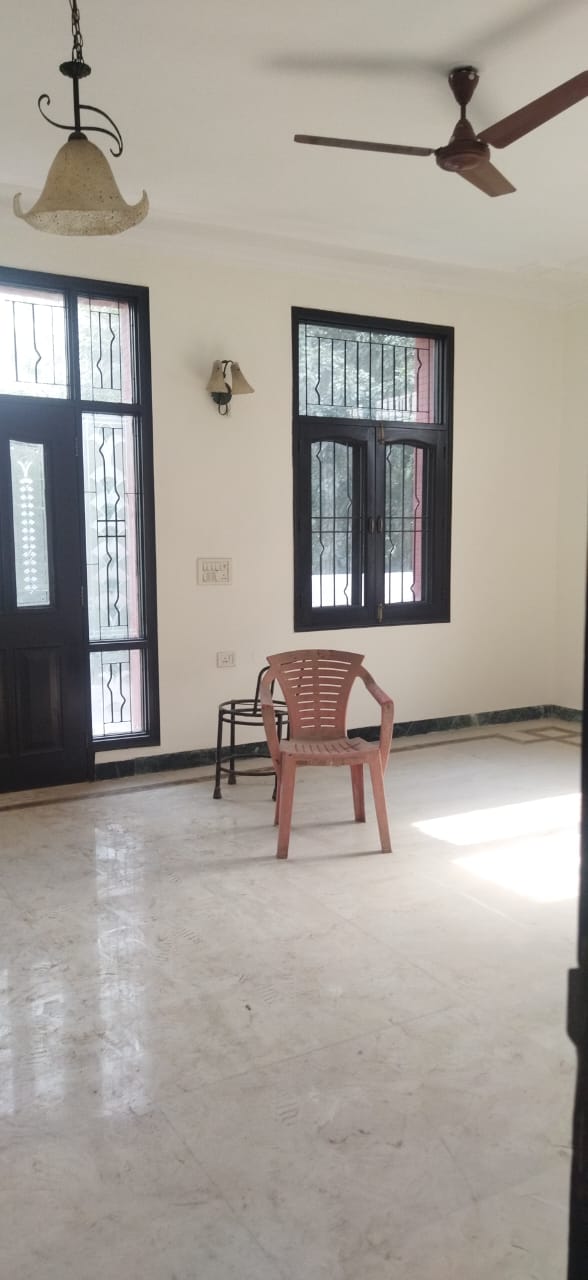 Rental 2 Bedroom 770 Sq.Ft. Independent House in RWA Flats New Ashok