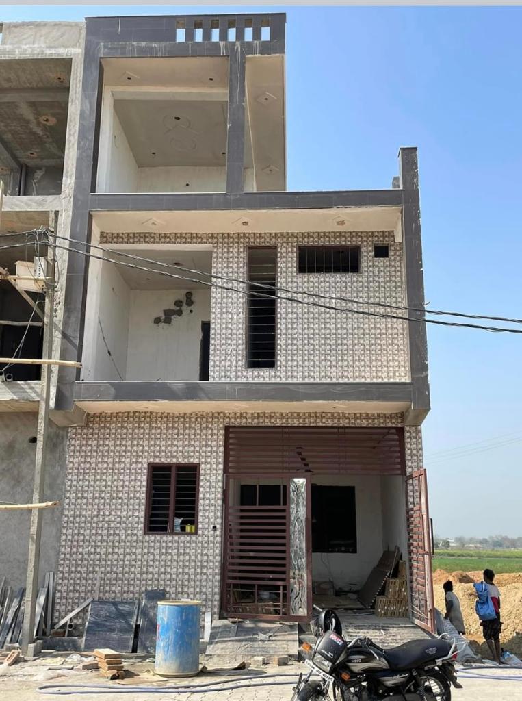 Resale 4 Bedroom 90 Sq.Yd. Villa in Krishna Enclave Plot, Raj Nagar Extension Ghaziabad 5122791