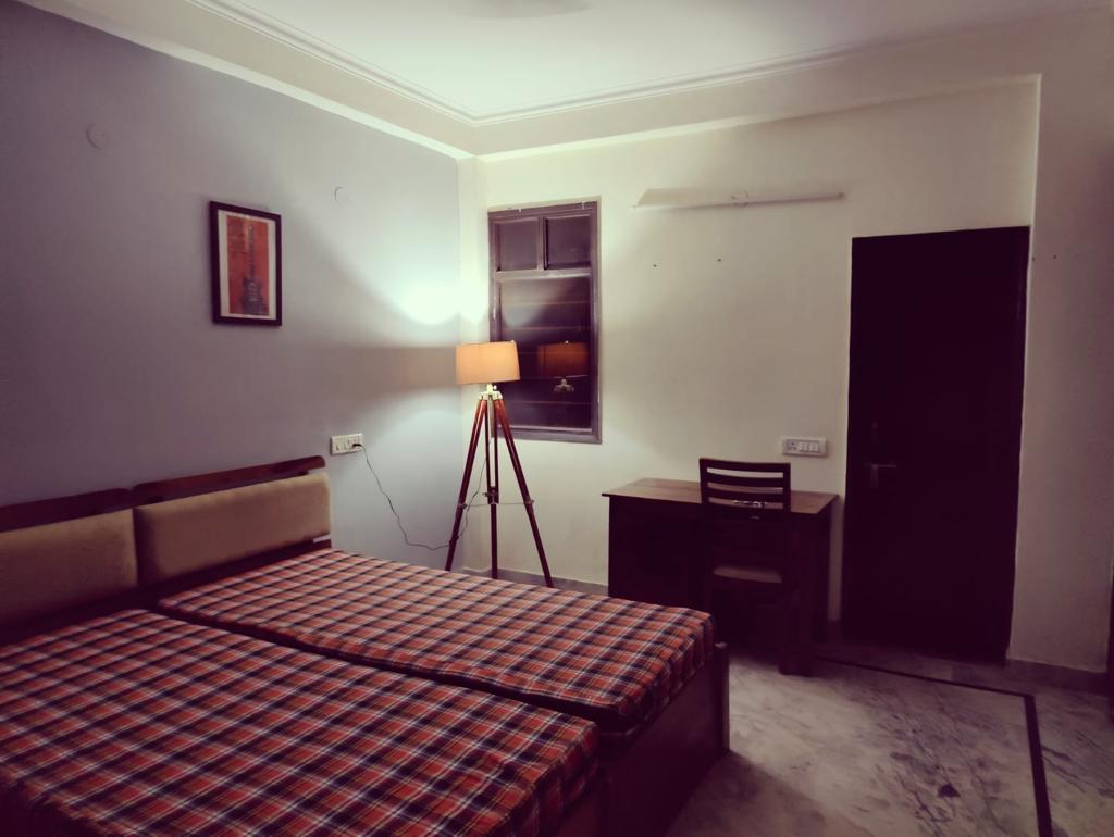 Rental 3 Bedroom 3300 Sq.Ft. Apartment in Emaar The Palm DriveThe Sky