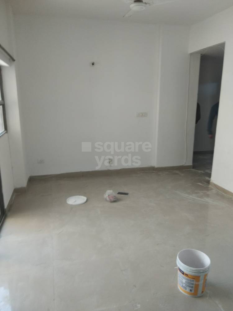 Rental 3.5 Bedroom 2035 Sq.Ft. Apartment in Ardee City Palm Grove