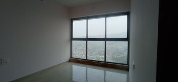 Room in 2 BHK Apartment at Rajesh White City, Kandivali East – for Rent