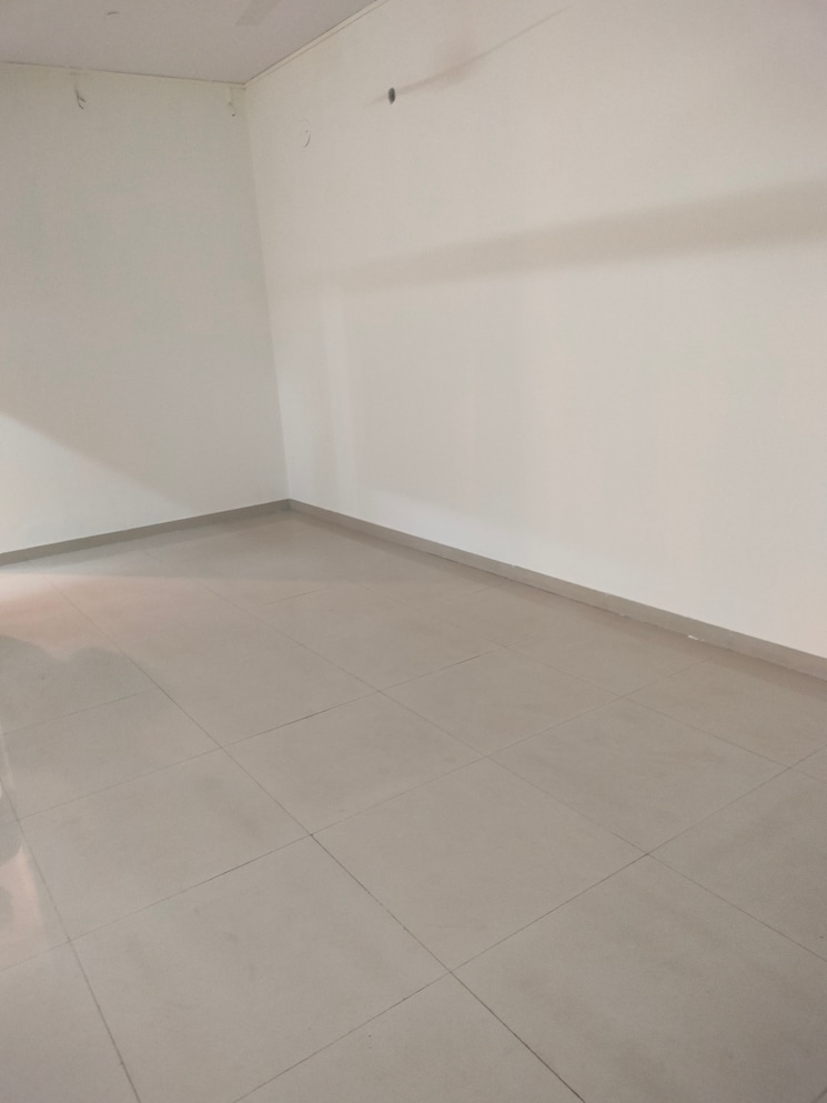 Attached Bathroom, oberoi-springs 2.5 Bedroom 1300 Sq.Ft. Apartment In Andheri West Mumbai 5124510