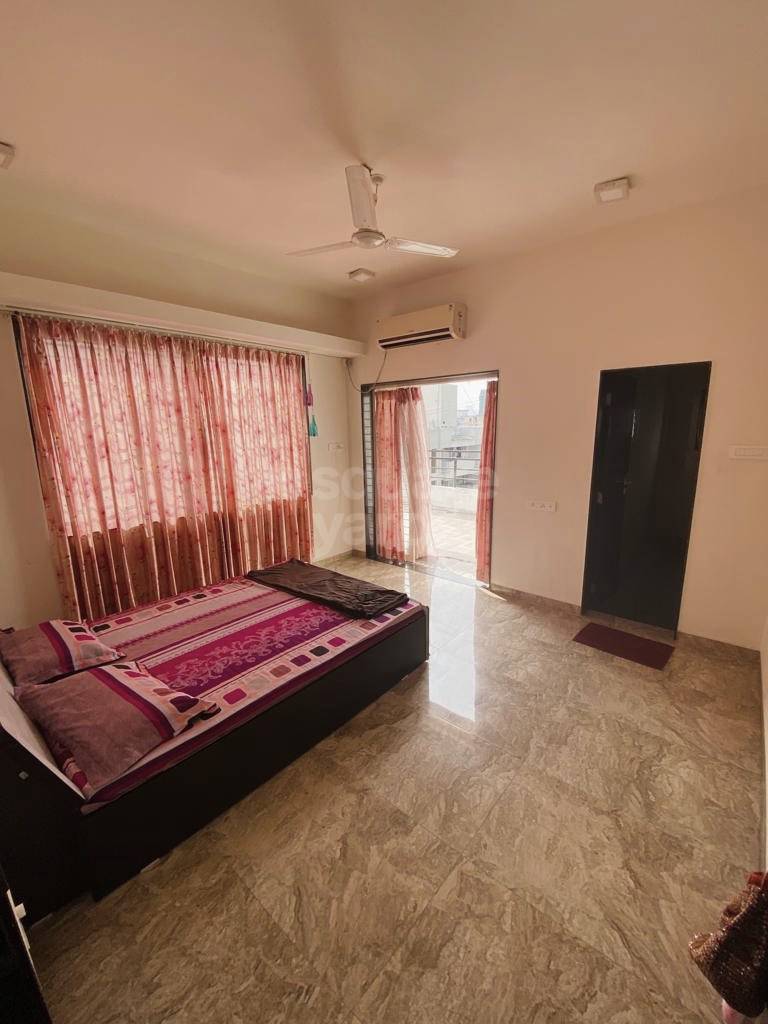 2.5 BHK + Study Room Penthouse For Rent in Suda Silver Estate