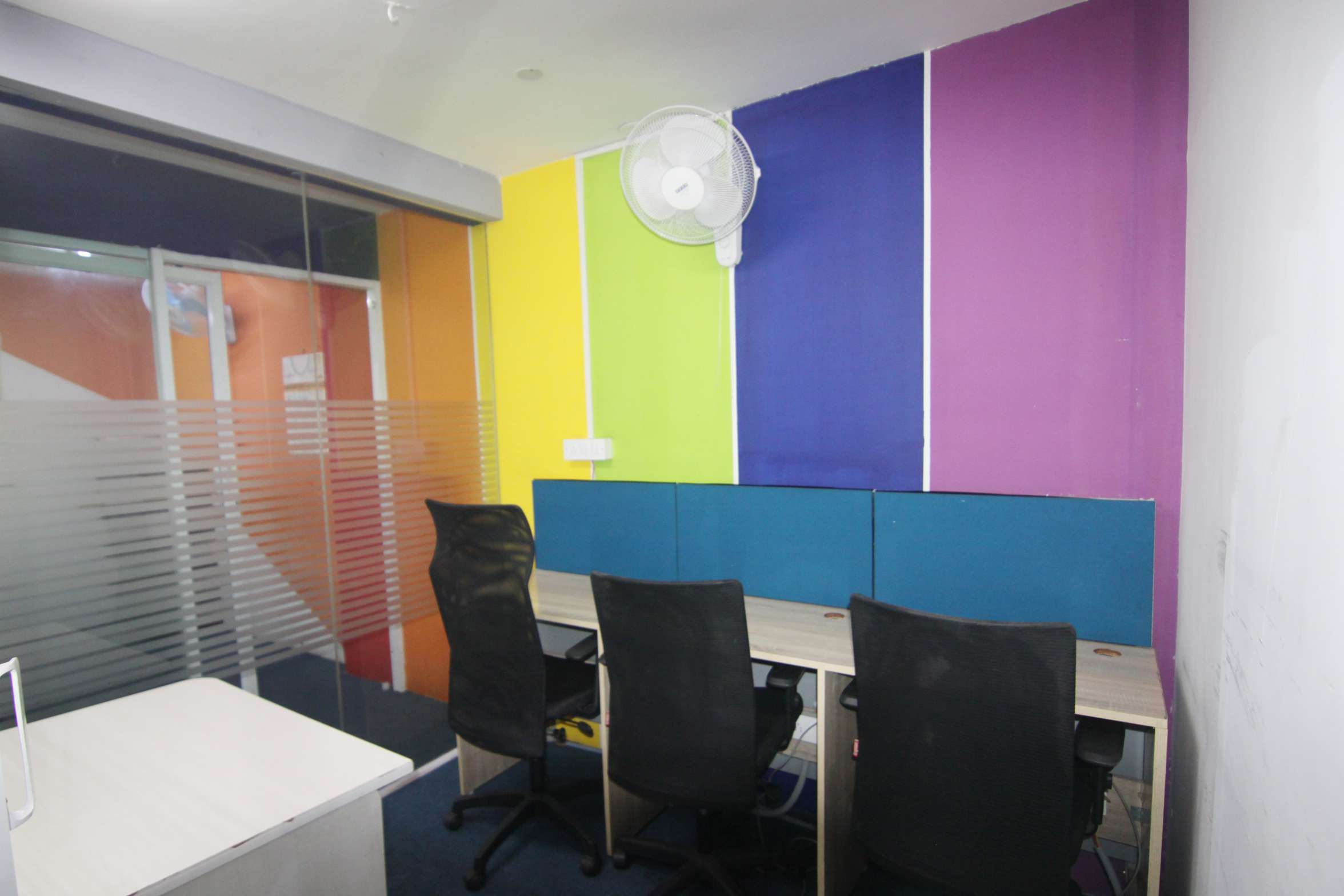Rental Commercial Office Space 200 . in Ulsoor Bangalore - 4459414