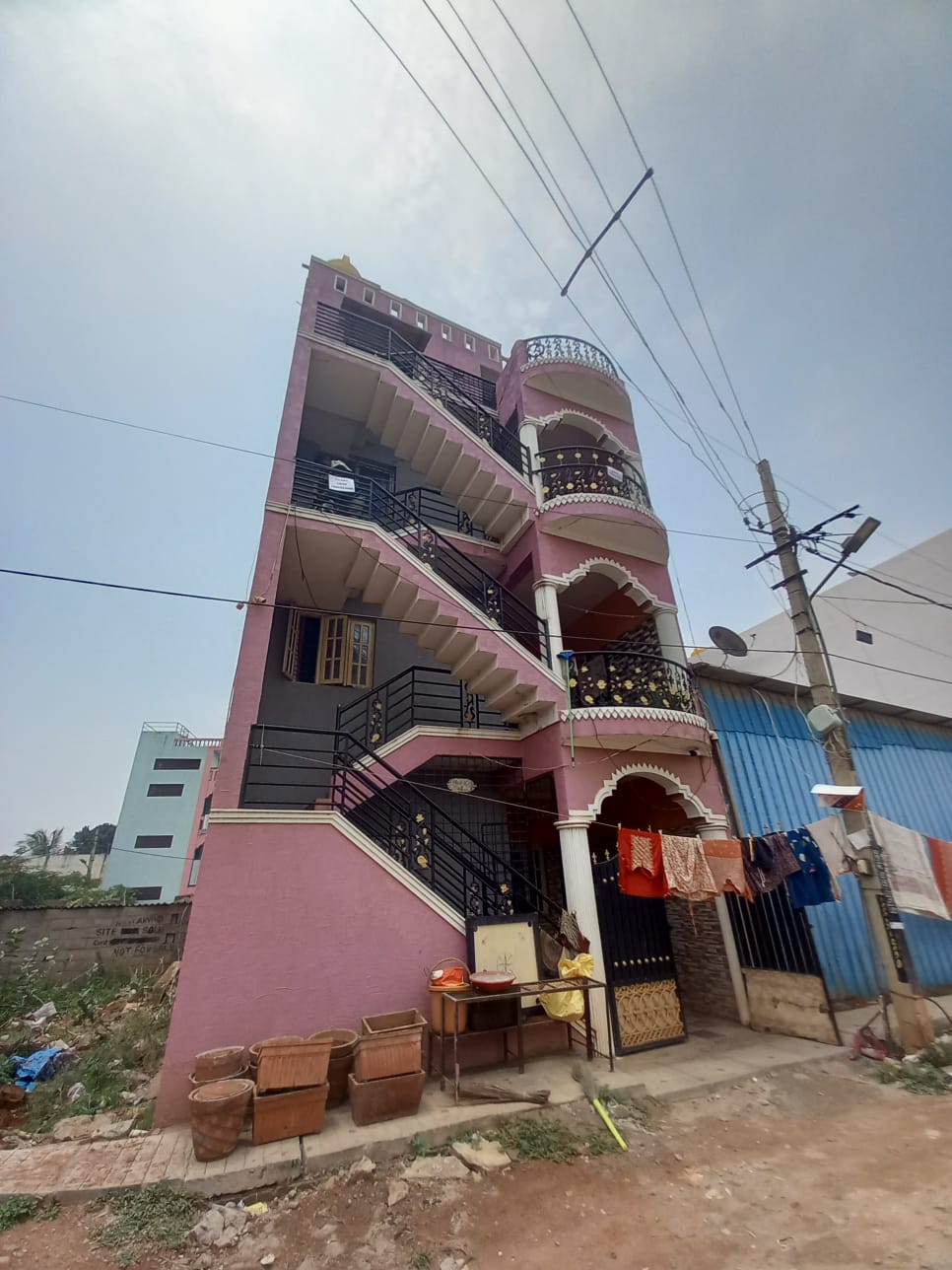 Resale 5 Bedroom 2300 Sq.Ft. Independent House in Horamavu Bangalore