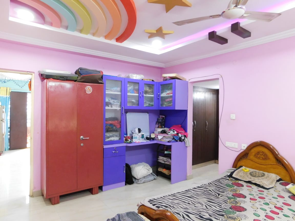 11+ Independent House near Hanuman Temple, Tellapur Hyderabad for Sale