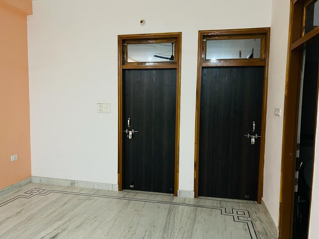 Rental 3 Bedroom 1400 Sq.Ft. Independent House in Eldeco ii Lucknow 5131479