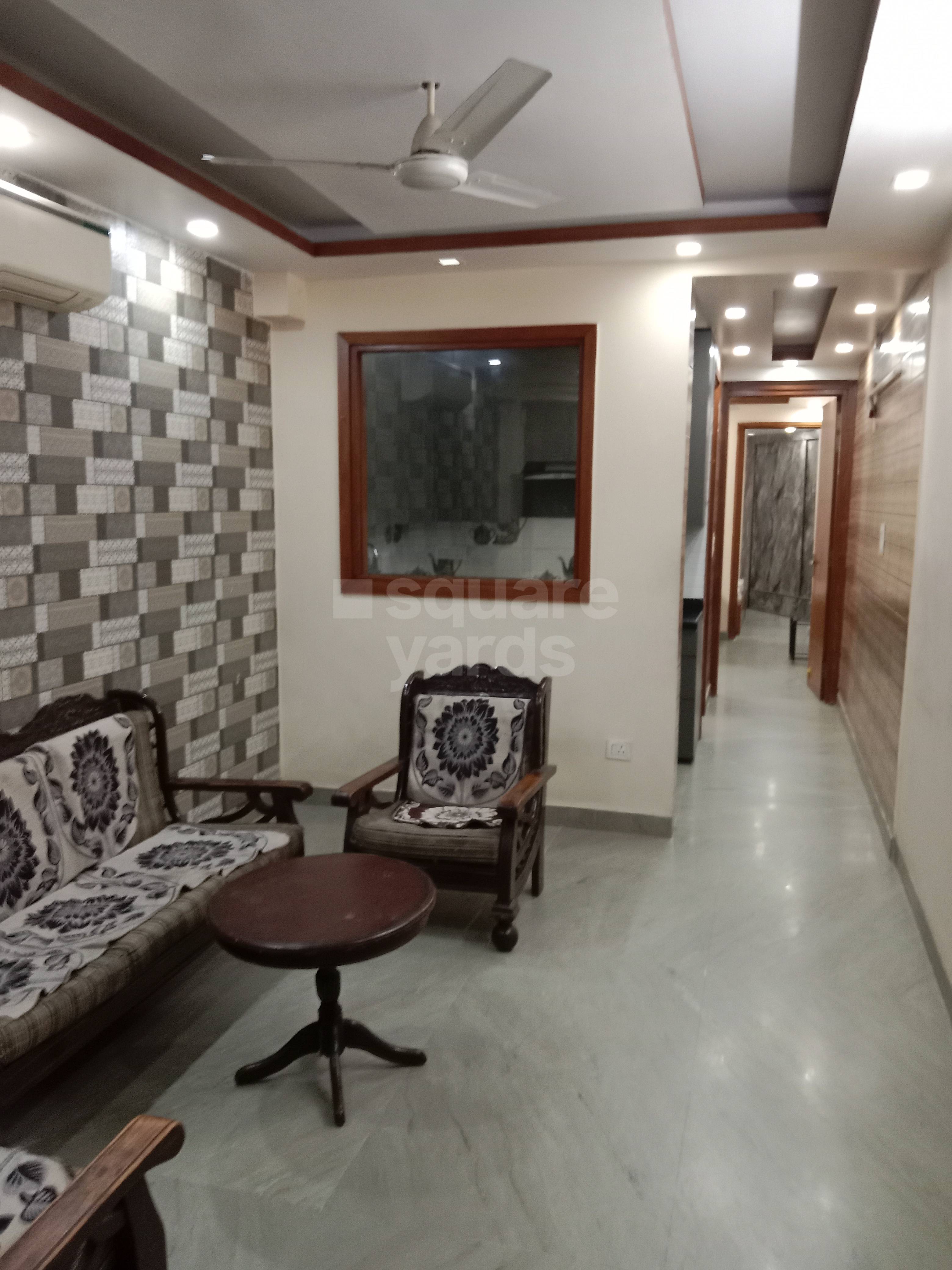 Rental 2 Bedroom 800 Sq.Ft. Builder Floor in Jangpura Delhi 5135252