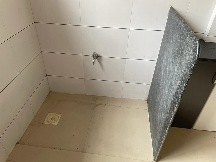 Bathroom, anandshree-apartment 2 Bedroom 971 Sq.Ft. Apartment In Vadgaon Budruk Pune 5135559