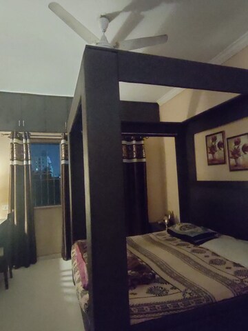 Bedroom in 2 BHK Apartment at Kumar Gulmohar, Wanowrie – for Sale