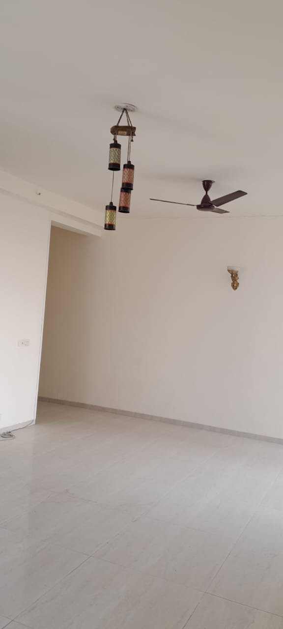 Resale 4 Bedroom 2175 Sq.Ft. Apartment in Ansal API Celebrity Greens