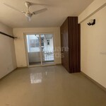 4 BHK + Servant Room,Study Room 1975 Sq.Ft. Apartment in Emaar Emerald Floors Premier