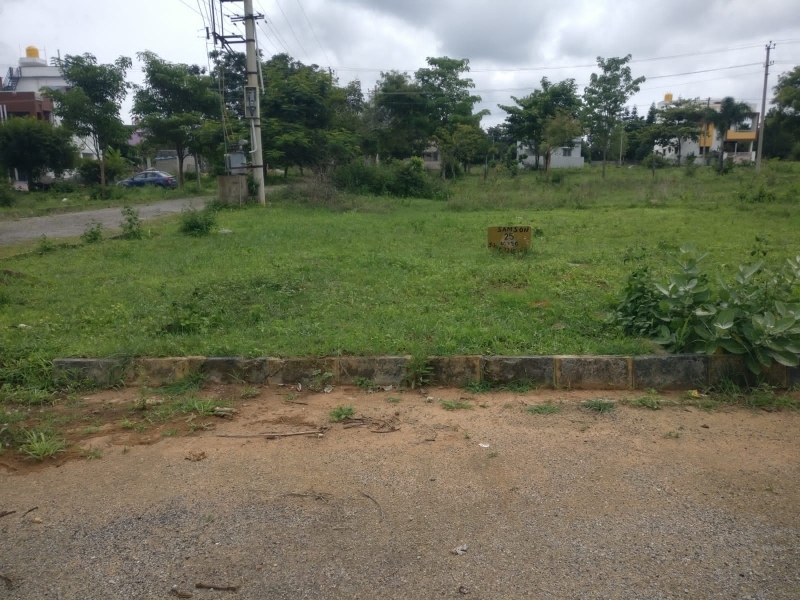 Resale 3800 Sq.Ft. Plot in Akshayanagar Bangalore 5140374