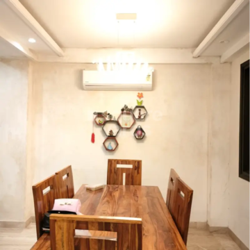 Living Room in 3 BHK Apartment at Sector 57 – for Rent