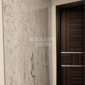 Bathroom in 3 BHK Apartment at Sector 57 – for Rent